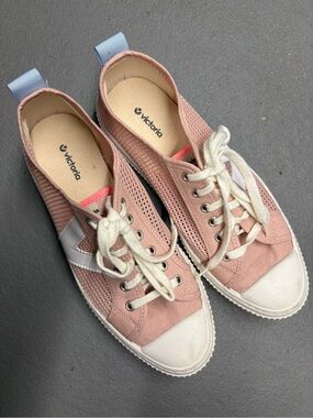 Victoria (1915) Made in Spain Breathable Mesh Sneakers Size 41